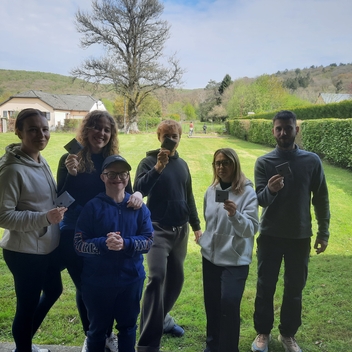 Opération “Nettoyons la forêt”