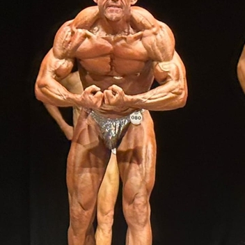 Christophe Bozendorf : champion d'europe de Bodybuilding Christophe Bozendorf : champion d'europe de Bodybuilding