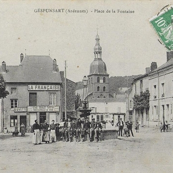 Place des Paquis, jet d’eau et rue de la Barrière