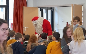 Visite du Père Noel dans notre école
