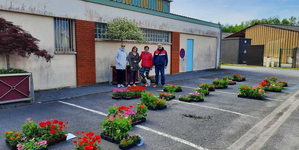 Opération achat groupé de fleurs