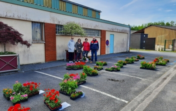 Opération achat groupé de fleurs