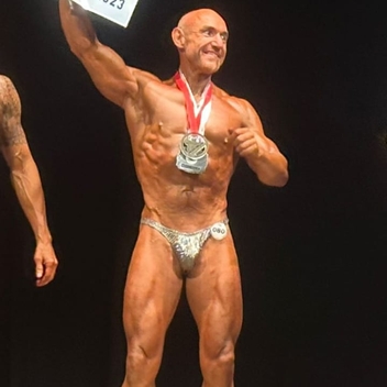 Christophe Bozendorf : champion d'europe de Bodybuilding Christophe Bozendorf : champion d'europe de Bodybuilding