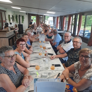 Un repas convivial pour clôturer la saison sportive