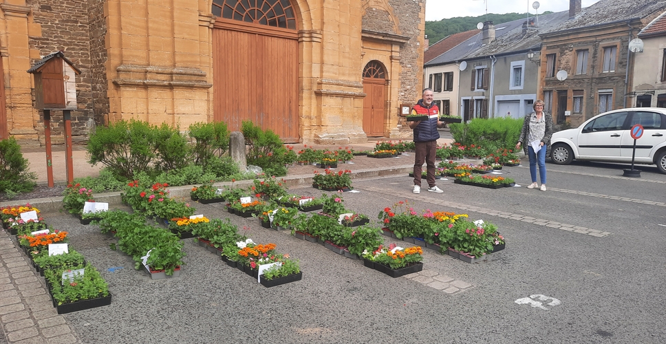Opération achat groupé de fleurs