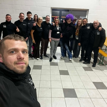 Bal des années 80/90 : une soirée inoubliable ! Bal des années 80/90 : une soirée inoubliable !