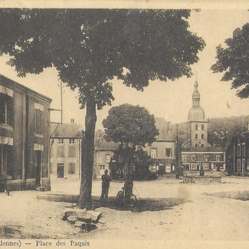 Place des Paquis, jet d’eau, route de Pussemange et rue de la Barrière