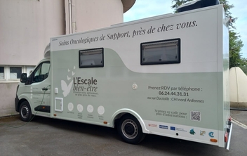 Le Bus Escale Bien-Être : des soins oncologiques de support au plus près des habitants
